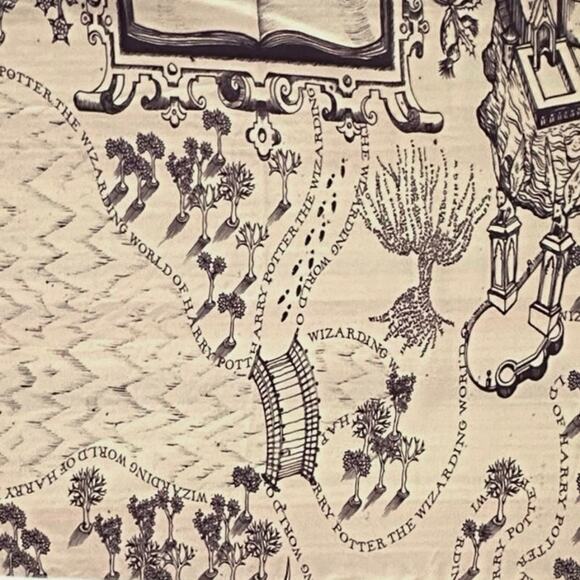 Wizarding World of Harry Potter Map Tapestry Scarf Hogwarts Castle 60X40” Magic - Picture 2 of 11